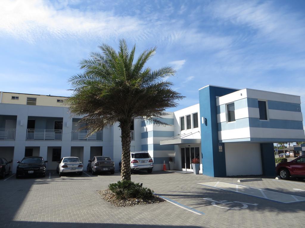 Lotus Boutique Inn And Suites شاطئ أورموند المظهر الخارجي الصورة