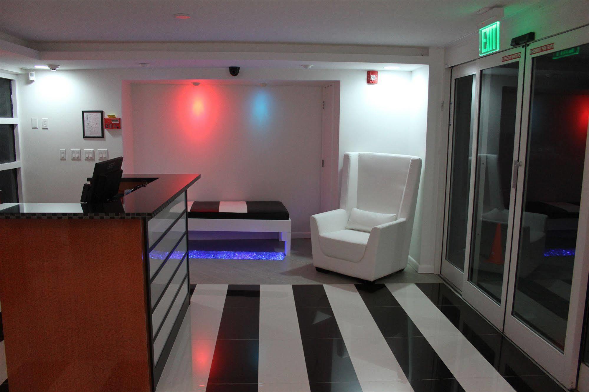Lotus Boutique Inn And Suites شاطئ أورموند المظهر الخارجي الصورة