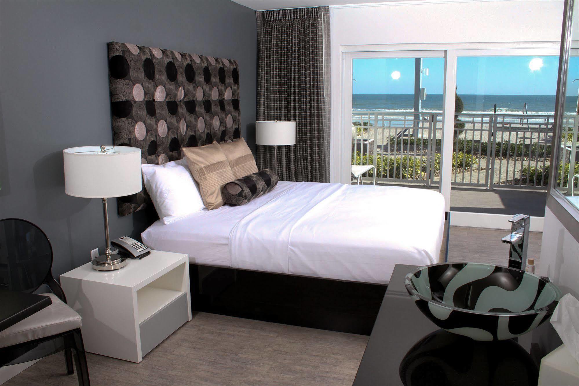 Lotus Boutique Inn And Suites شاطئ أورموند المظهر الخارجي الصورة